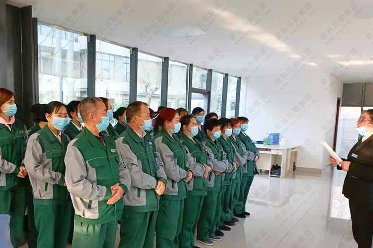 3,根据情况制定可实施方案;4,提供合理保洁外包服务报价;5,签订保洁